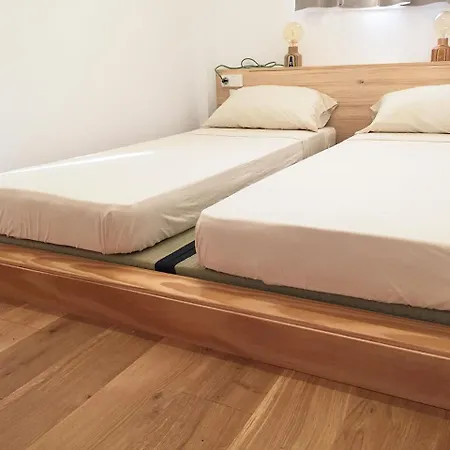 Deltaic Апартаменты Дельтебре