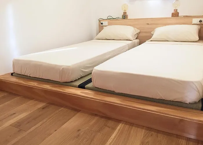 Deltaic Apartment Deltebre