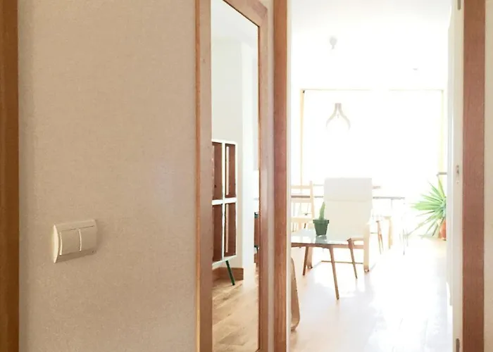 Deltaic Apartment *